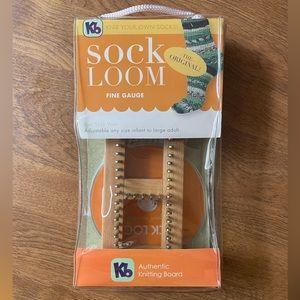 NWT: Sock Loom!!